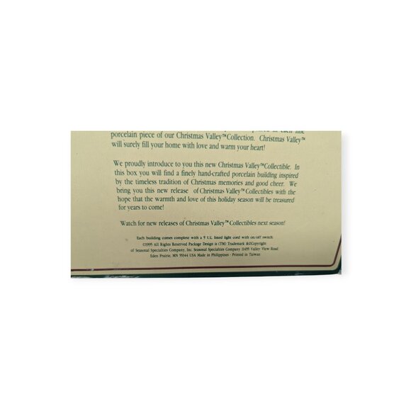 Vintage 1995 Christmas Valley Original Collectors Series Light Up Ceramic House - Picture 3 of 16